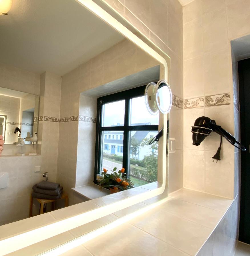Appartement Auf Ruegen Mit Boddenblick *